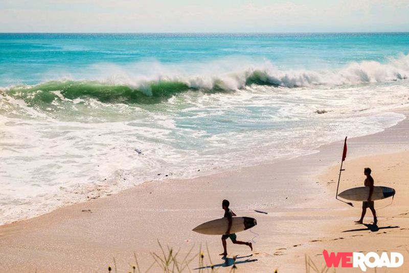 Le Surf À Kuta (Bali)