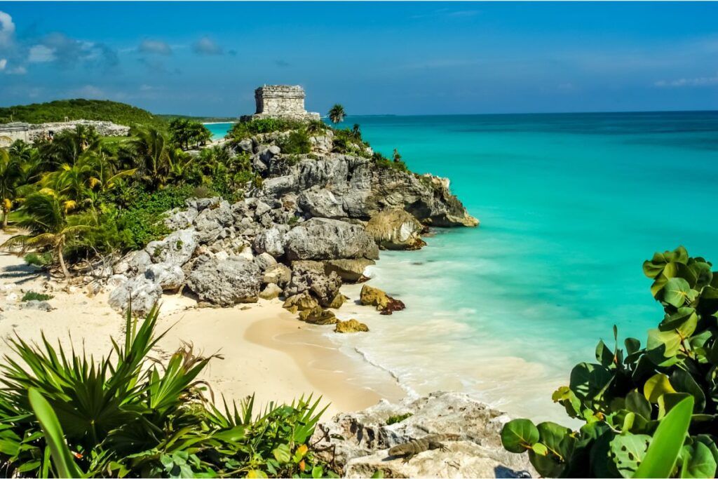 Les falaises de Tulum au Mexique