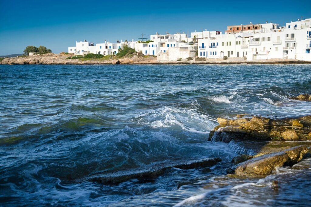 Paros