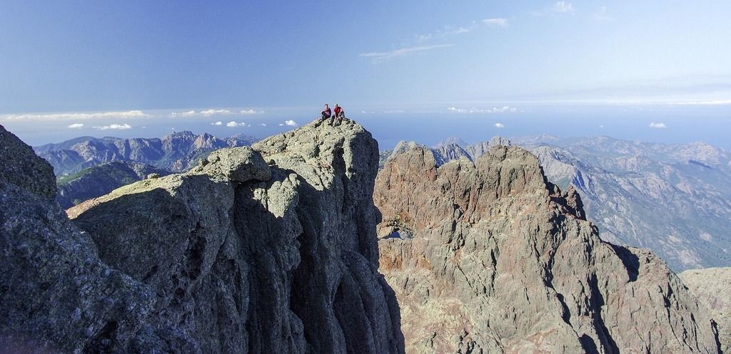 Randonnée au sommet des Aiguilles de Bavella, sur le célèbre sentier du GR20 en Corse